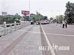 �ڽ�һ�ݴ�������ʬ �������ɽ�ͨ������������(ͼ)