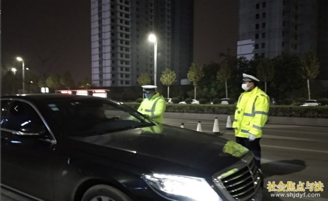 ���������н���֧�Ӷ���ӻ�����չ�Ƽݶ���ҹ�������ж���̬��