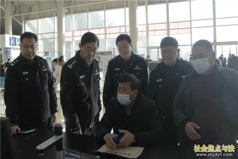 �����й����ֽ���֧�ӳ�������һ�е�ɭ�ֹ�԰�������������