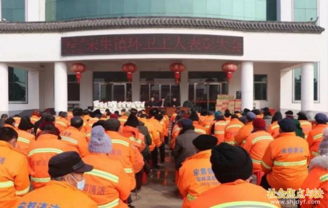 ��������������μ��򣺶�ȫ�������˽��б���