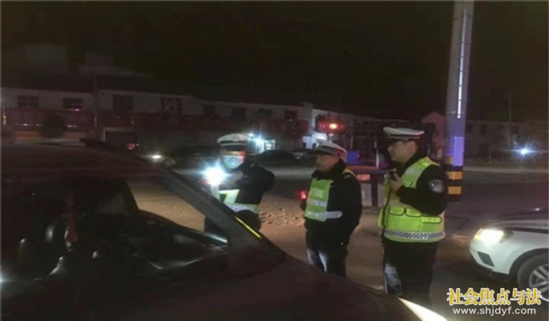 商丘市交警支队春节期间严查酒驾不放松