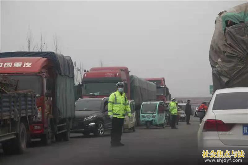 �����н���֧�ӳ�����չ����������Ⱦ���μ��������ж�