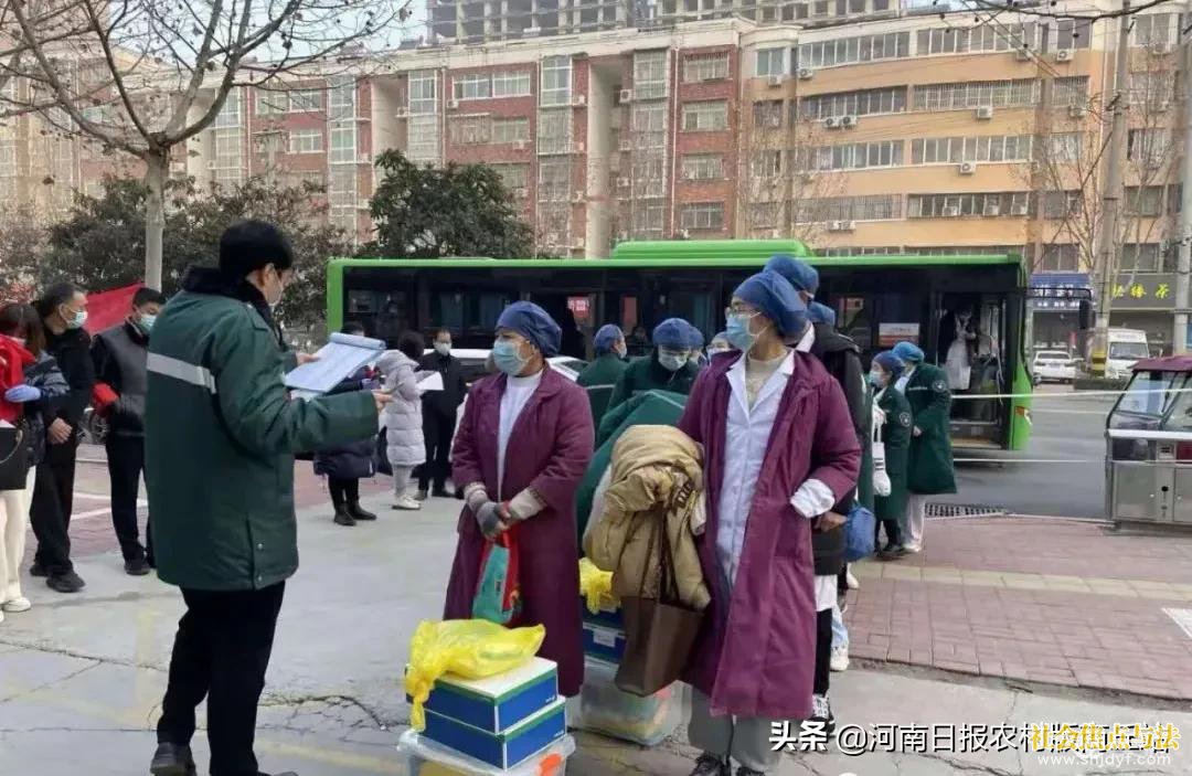 �����е�һ����ҽԺ30��ס��ҽʦ����������һ�� ڹ��ʹ������