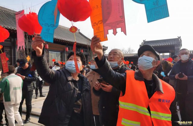  ��������ųǣ�������Ԫ�� ���ֲµ���