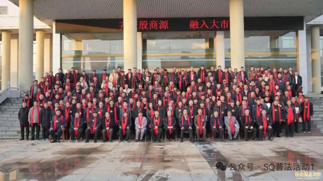 �����������Ļ��о�������ίԱ���������ߵ�һ���Ա�������¡���ٿ�