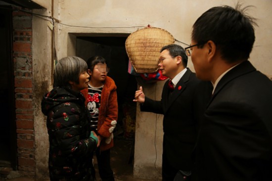 ˾������ů����